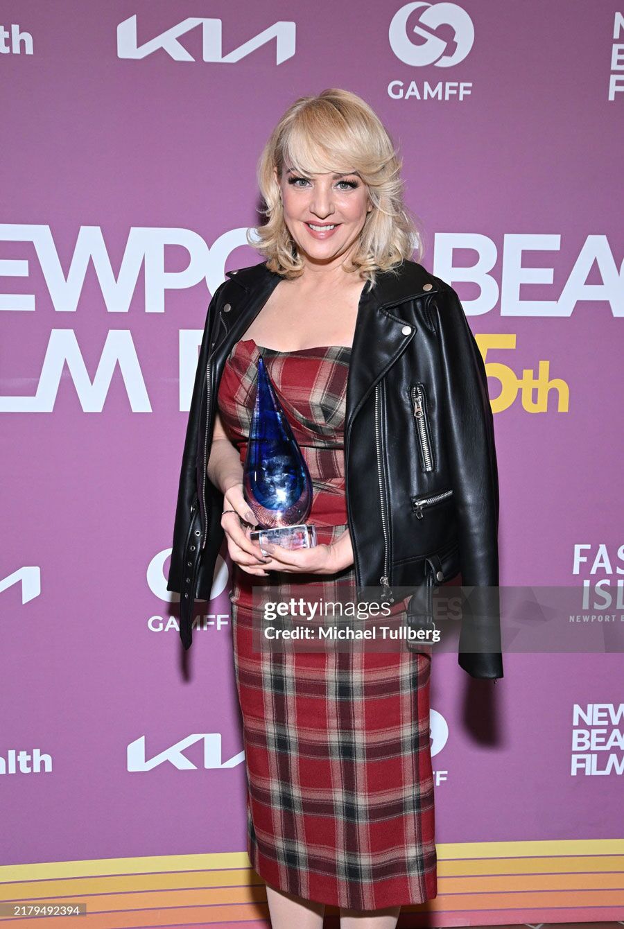 Wendi McLendon-Covey - Red Carpet